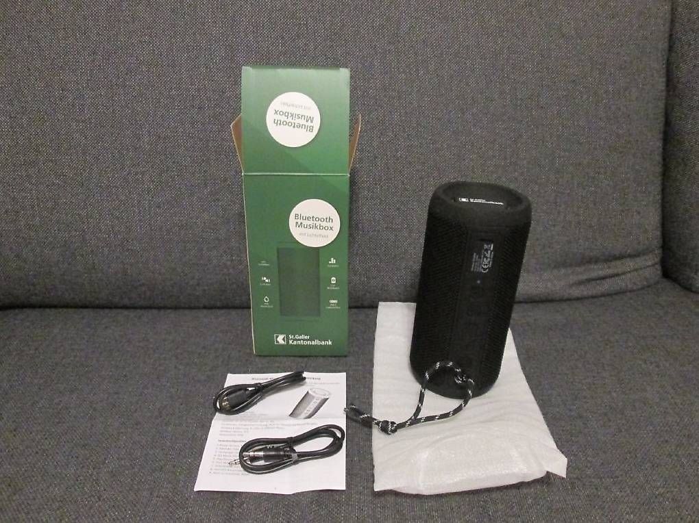 Casse acustiche: Bluetooth Musikbox mit Lichteffekt (1995-TMH) – Usato da St. Gallen venduto da patge