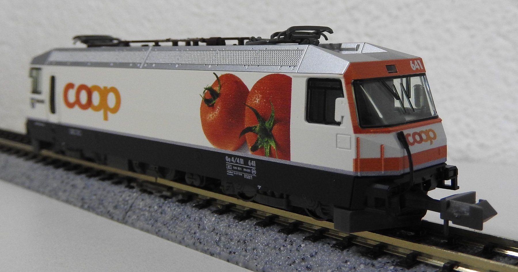 RhB Ge 4/4 III Coop 641 Maienfeld Kato Analog Rarität OVP (Neuf