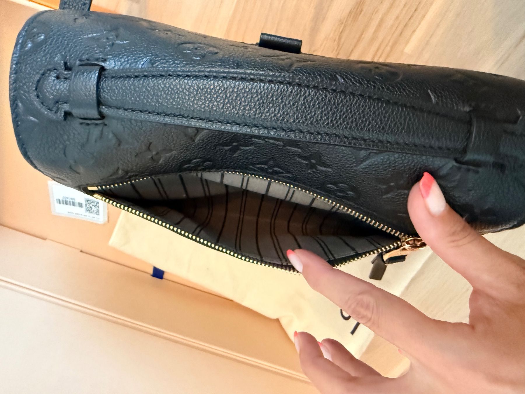 Louis Vuitton Taschen für Damen: Louis Vuitton Métis – Gebraucht aus Cheseaux-sur-Lausanne von maymay2612 9