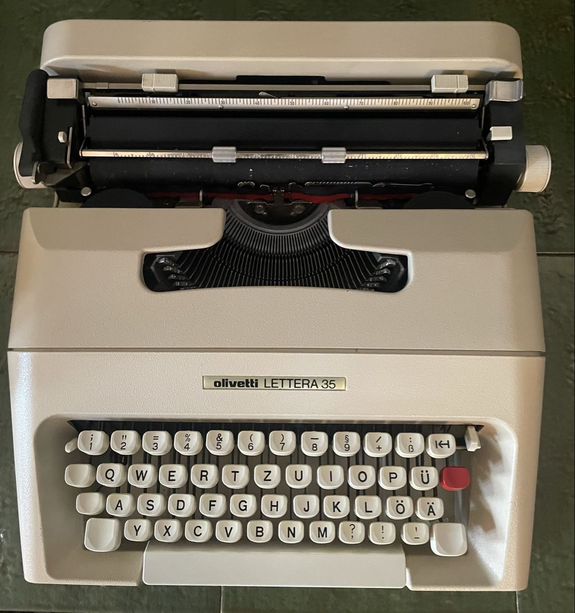 Olivetti Schreibmaschinen: Olivetti Lettera 35 – Gebraucht aus Altstätten SG von Nik2009 3