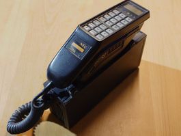 NEC NATEL-C Autotelefon (NMT-900)