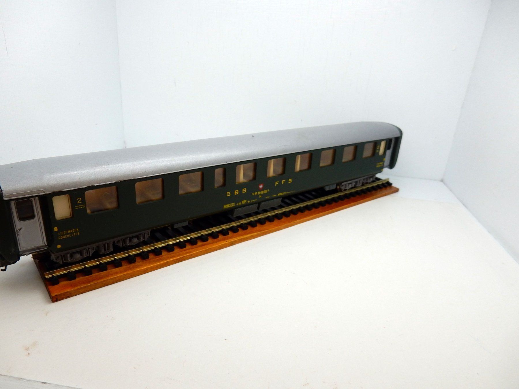 Lima Modellini di ferrovie: HO - CFF/SBB/FFS - Voiture UIC  "Couchettes" – Usato da Locarno venduto da Gudrun2 3