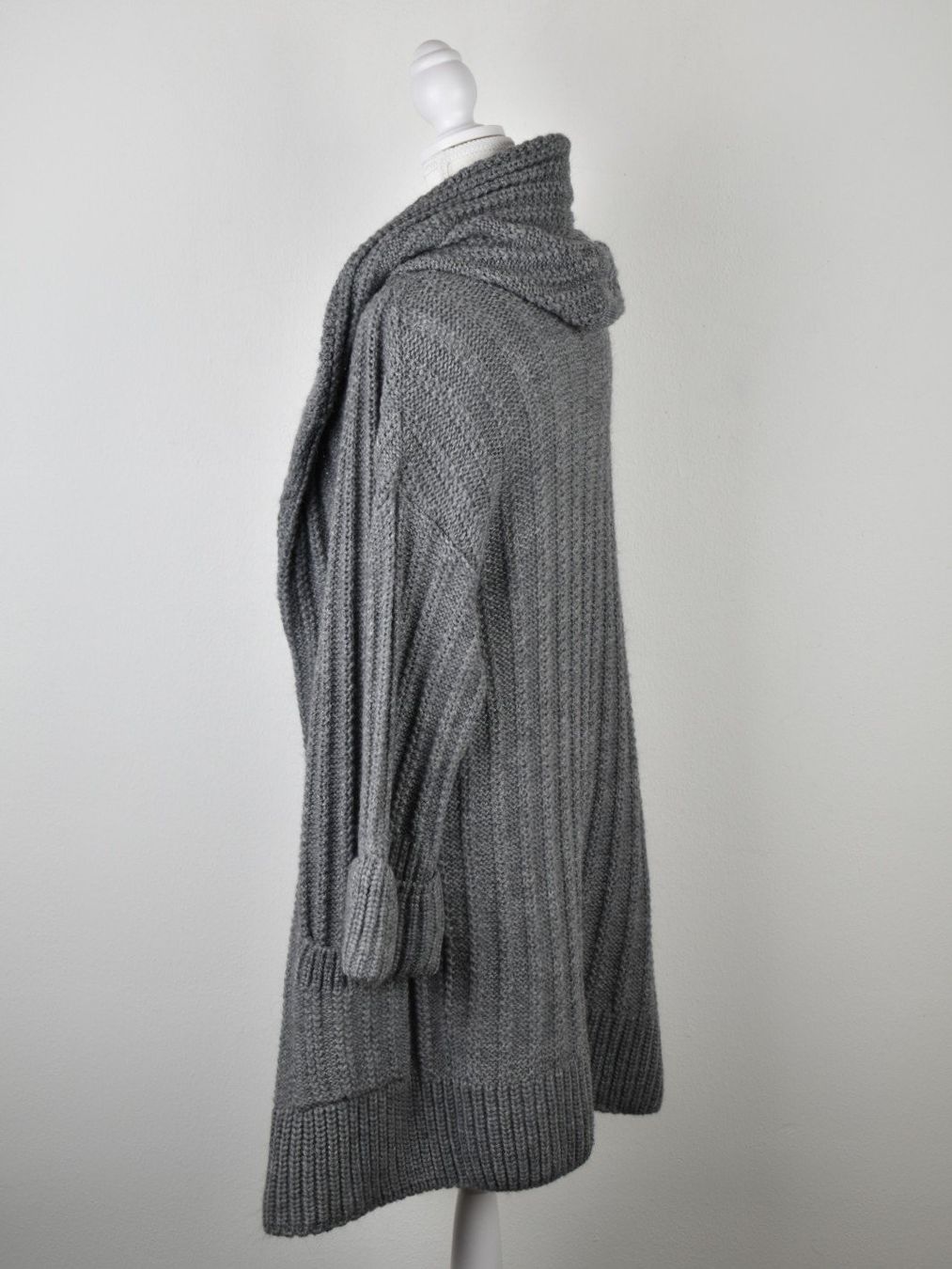 Massimo Dutti Giacche: Massimo Dutti Strickjacke Gr.L, grau – Nuovo (secondo la descrizione) da Nürensdorf venduto da 2ND_STORY 3