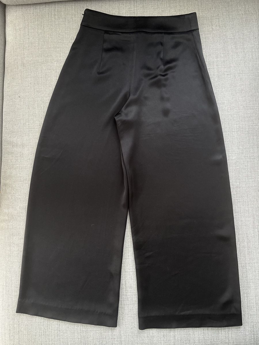 Pantaloni: Schwarze Stoffhose Ann & Line Gr. 38 – Usato da Zürich venduto da auto-moto 4