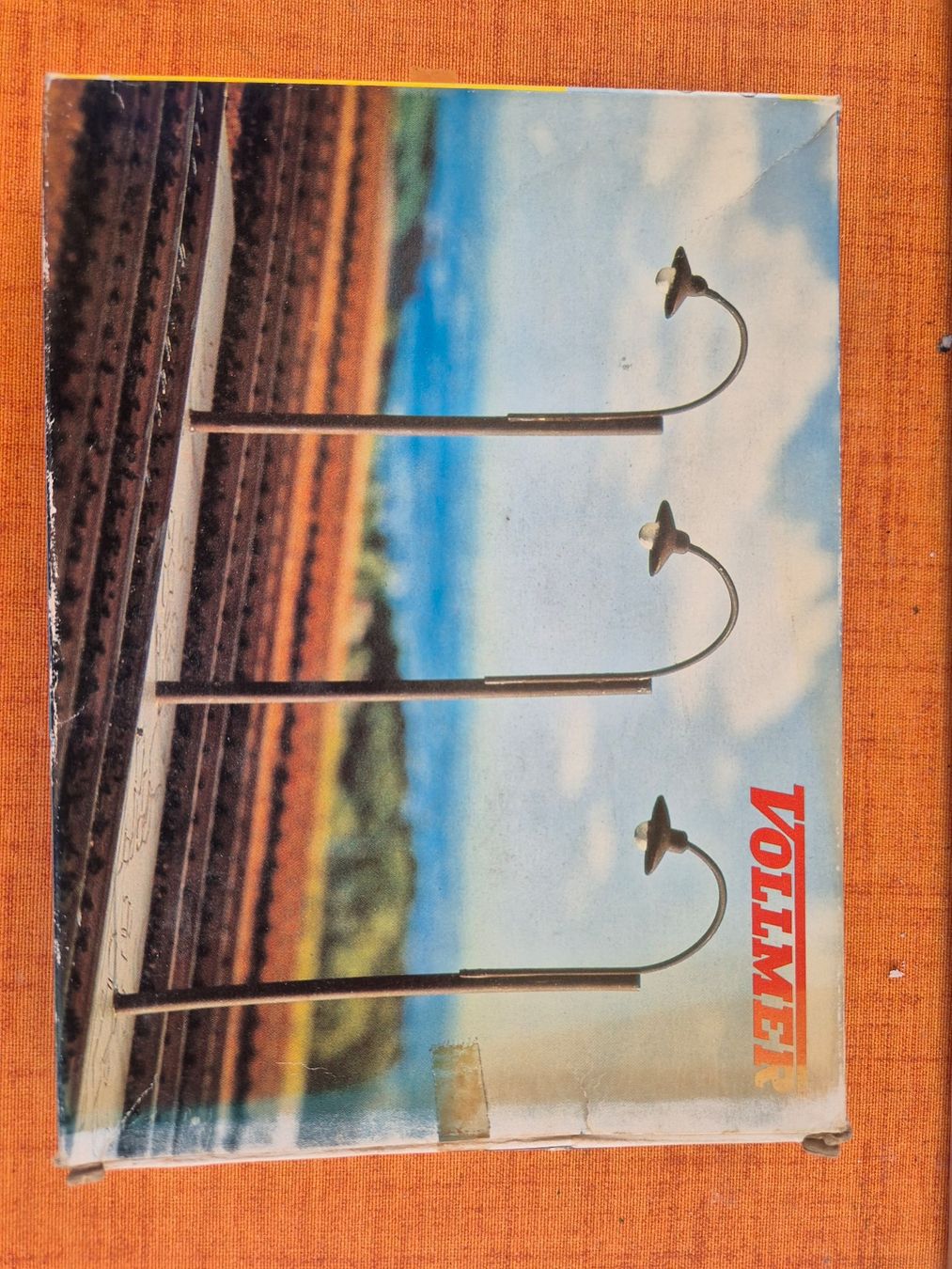Vollmer Modelleisenbahnen: Vollmer Bahnsteiglampen – Neu und originalverpackt aus Würenlos von sul_cm8q