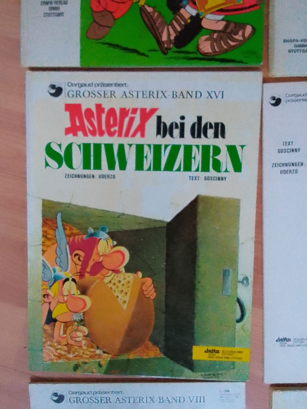 Comics: 6 Asterix Bücher – Gebraucht aus Ebmatingen von swiss.canadian 3