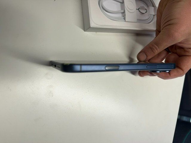 Apple Telefoni cellulari / Smartphones: IPhone 17 Pro MAX 256GB +++neuer Display+++ – Usato da Frick venduto da sandro_martin 5