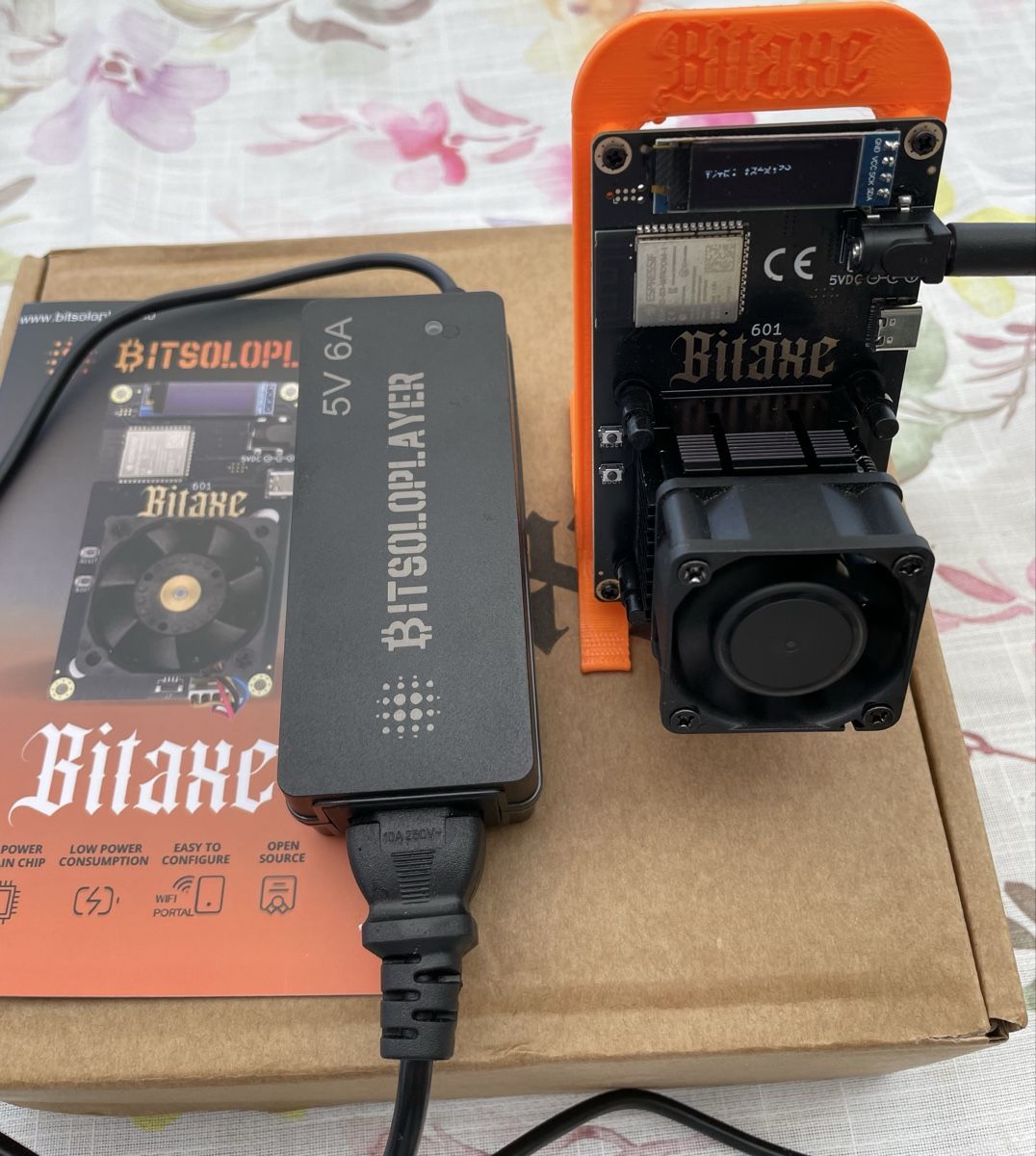 Coin Miner: Bitaxe Gamma 601 Bitcoin Miner – Neuf (Voir description) à Uerikon par Mreut1 3