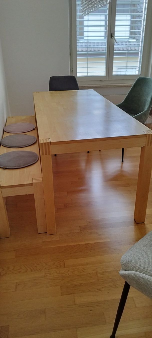 Ikea Tavoli: Esszimmertisch mit Sitzbank – Usato da Thalwil venduto da RosamundeM