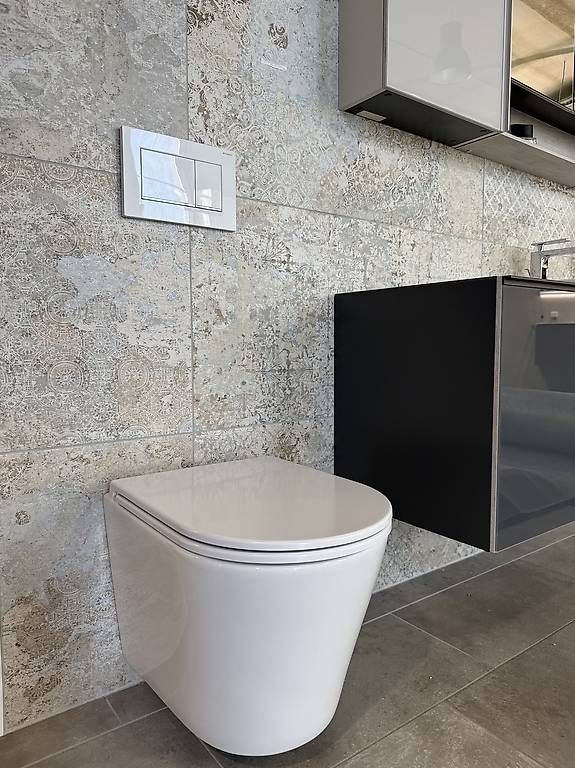 WC: Neu - Originalverpackt Wandklosett – Nuovo (secondo la descrizione) da Eglisau venduto da DH312