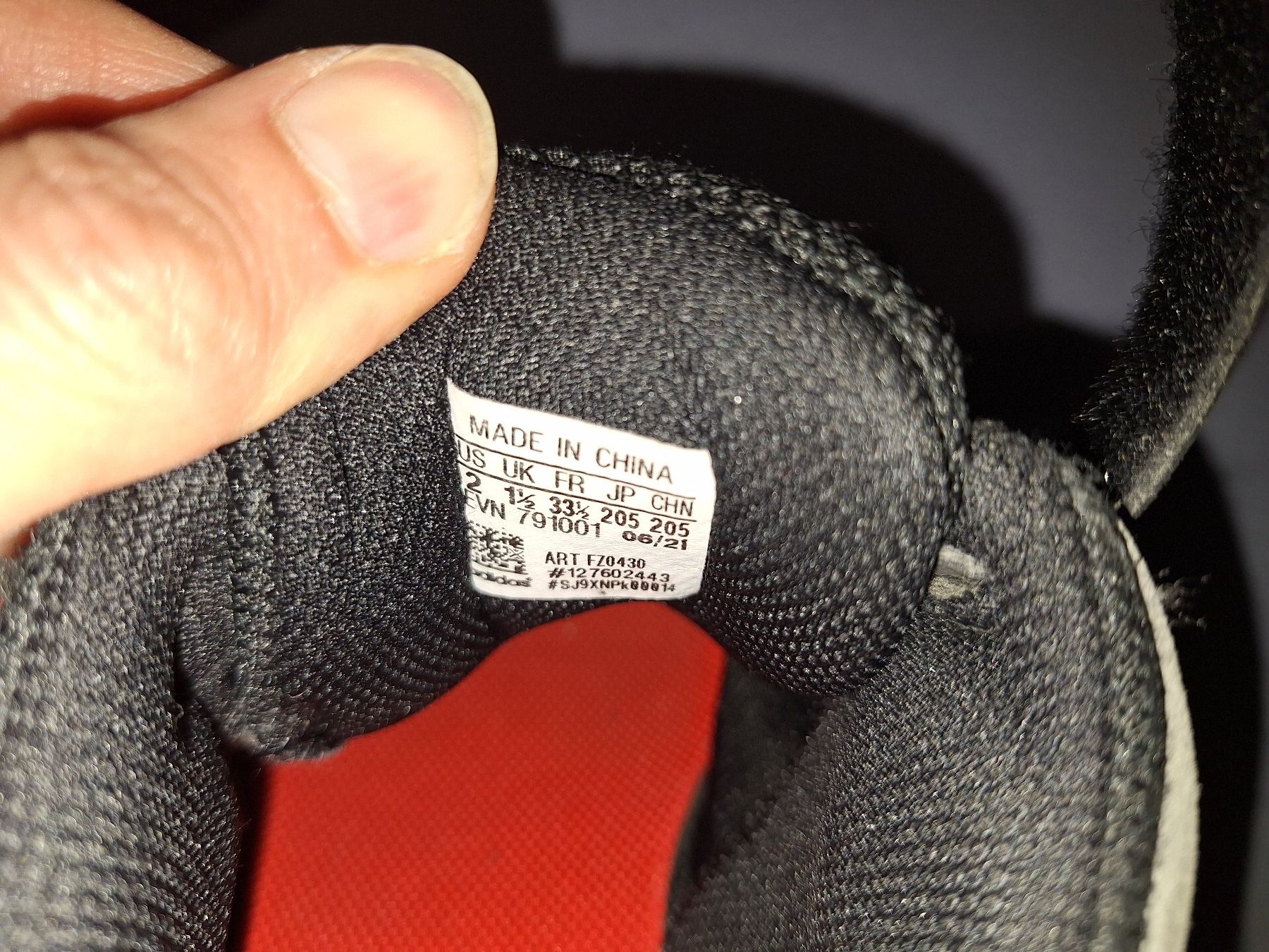 Adidas Scarpe da uomo: Adidas Schuhe mit Klettverschluss – Usato da Neftenbach venduto da sputnik1981 2