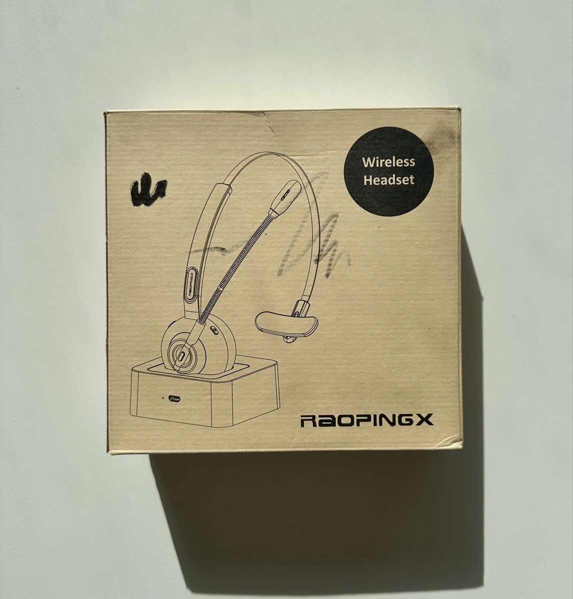 Casques audio: NEU! Bluetooth Headset mit Ladestation – Neuf avec emballage d'origine à Benken SG par SecondTreasure 1