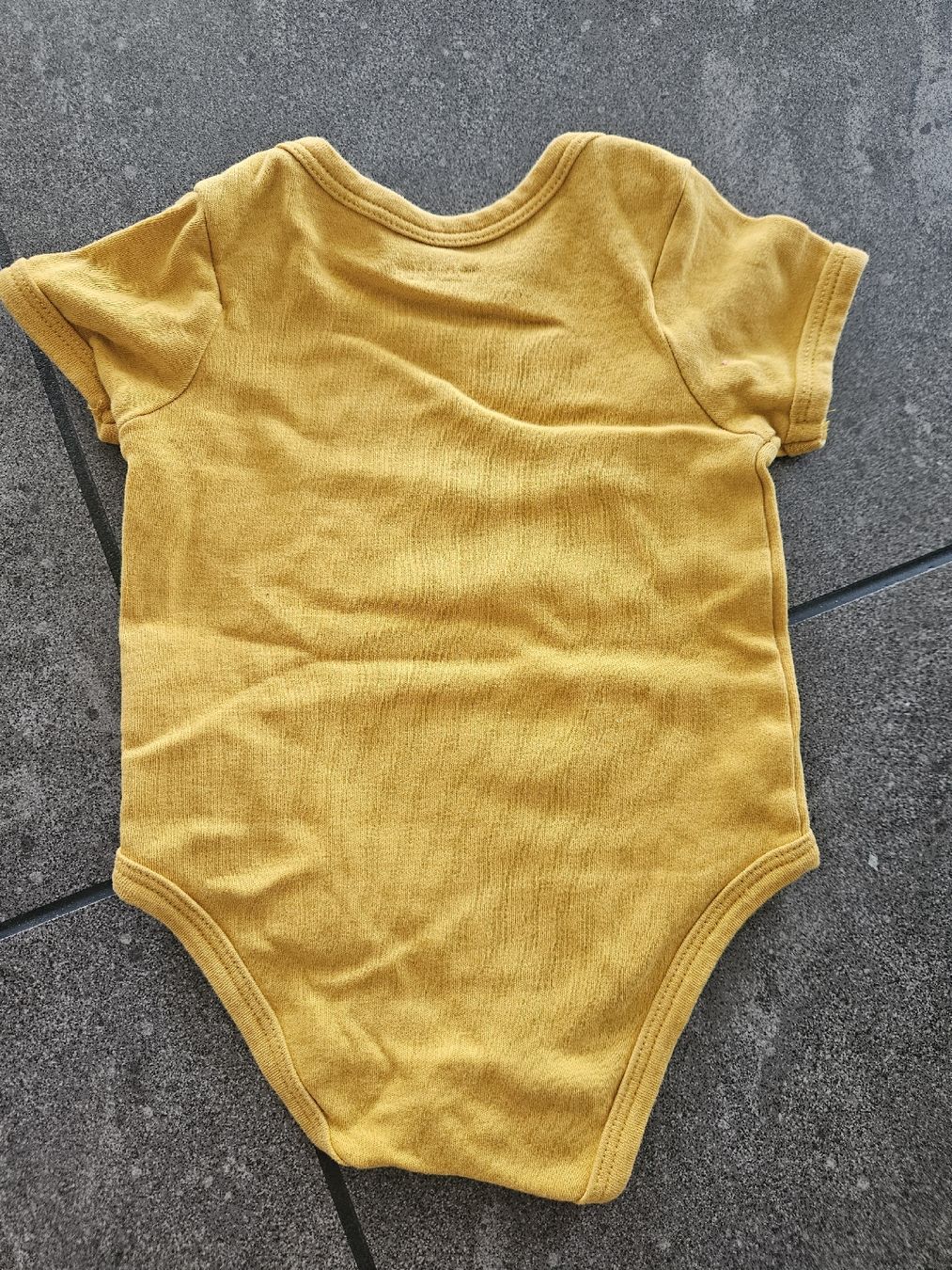 Biancheria intima: Baby Body Grösse 71cm mit Tiger – Usato da Sempach venduto da Bebla10 1