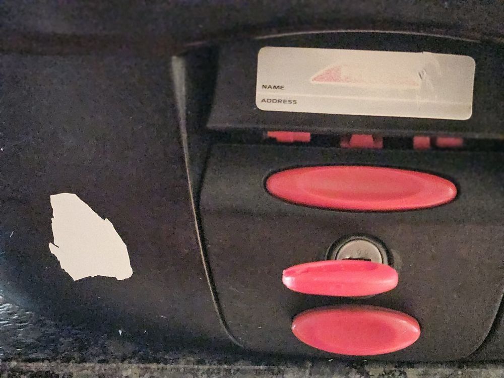Topcase: TopCase - schwarzer Motorradkoffer mit Reflektor Flow – Gebraucht aus Zürich von Zurich 4