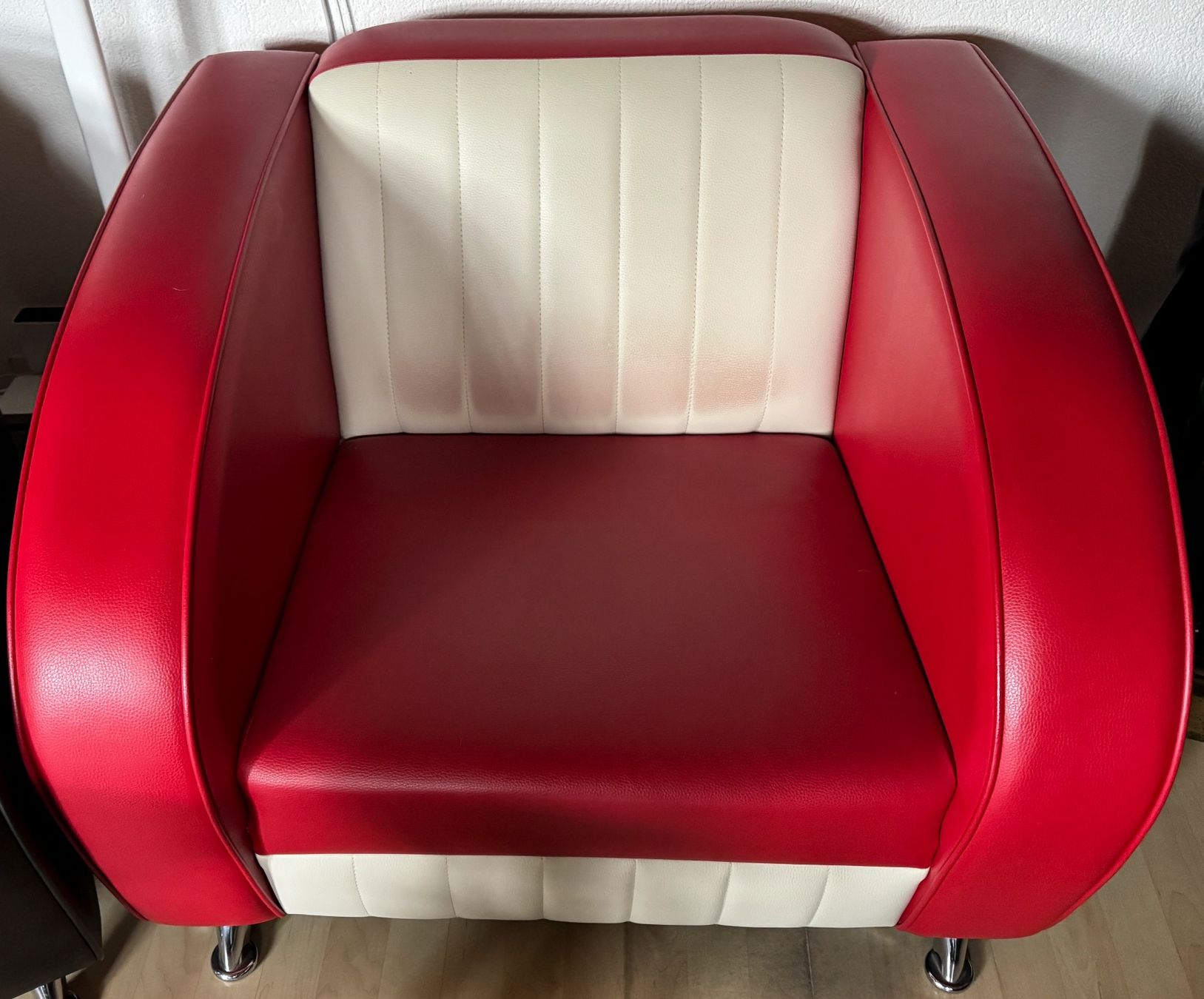 Poltrone: 3 Retro Lounge Sessel – Usato da Riehen venduto da Kultfilme 3