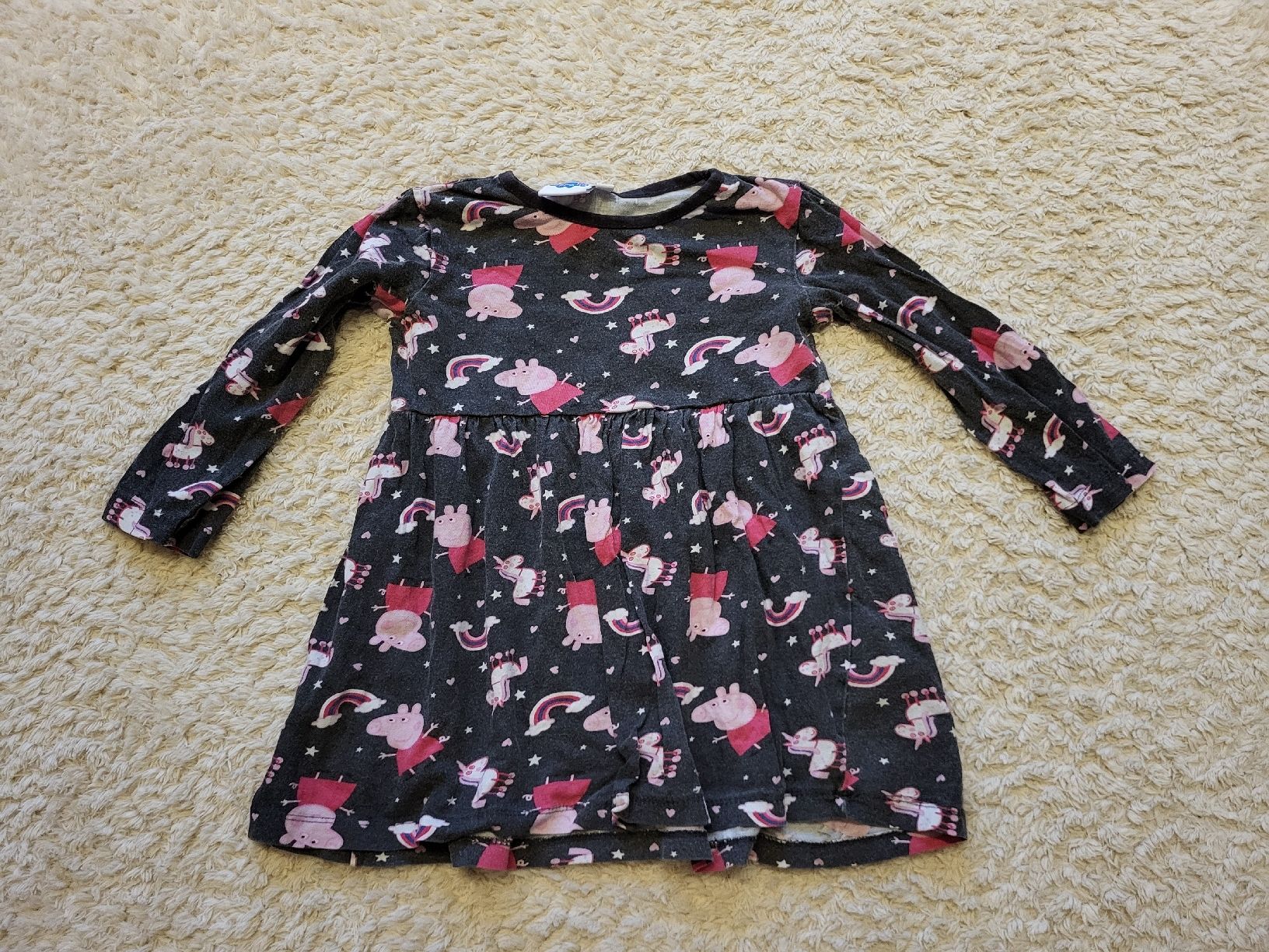 Kleider & Röcke: Mädchen Kleid Peppa Pig Grösse 98 – Gebraucht aus Felben-Wellhausen von Brummbaer90