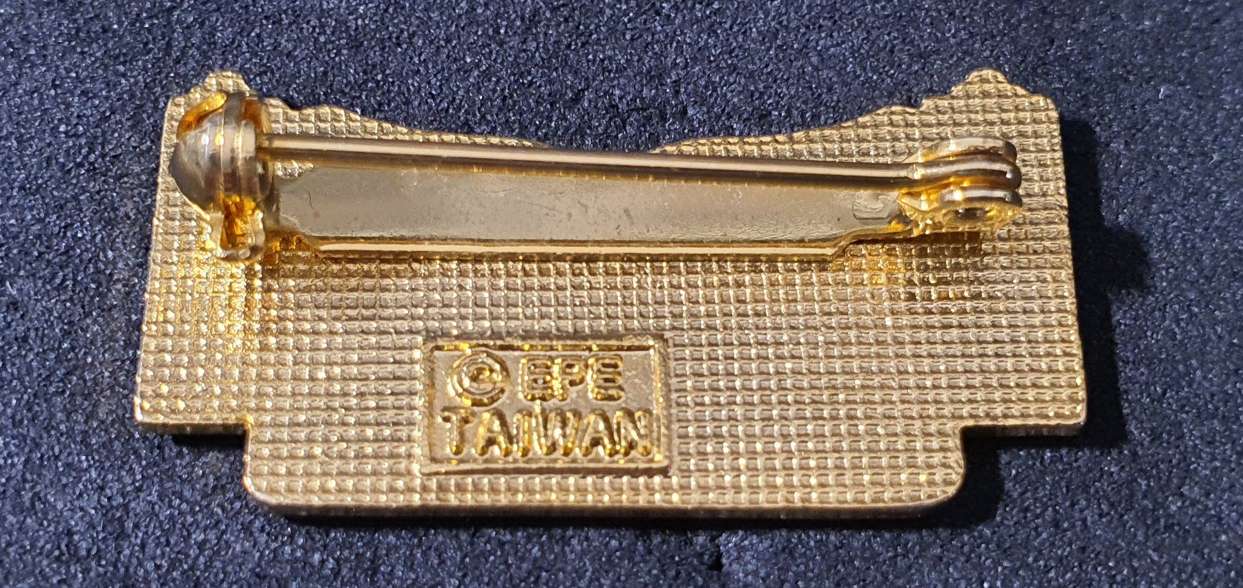 Placchette & Badge: CC781 - Brosche USA Elvis Presley GRACELAND – Usato da Reinach BL venduto da Boston-Verkauf 1