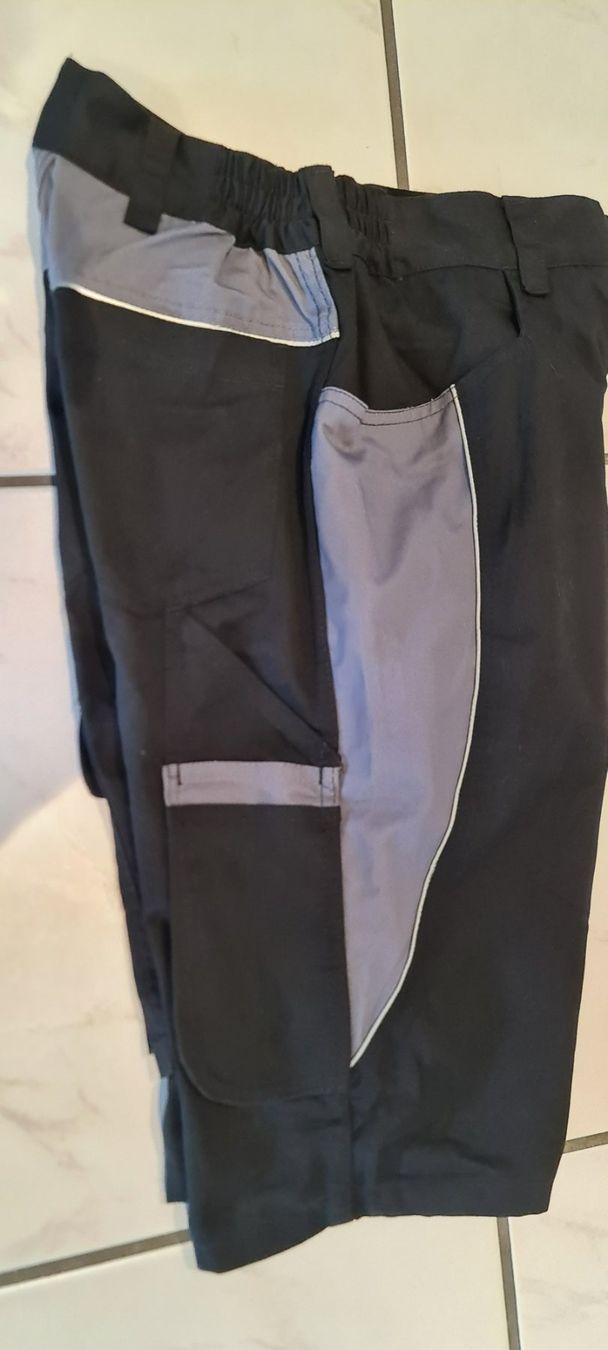 Hosen: Arbeitsshorts Gr. 46, Qualitex NEU – Neu und originalverpackt aus Uerkheim von Kaufoption 2