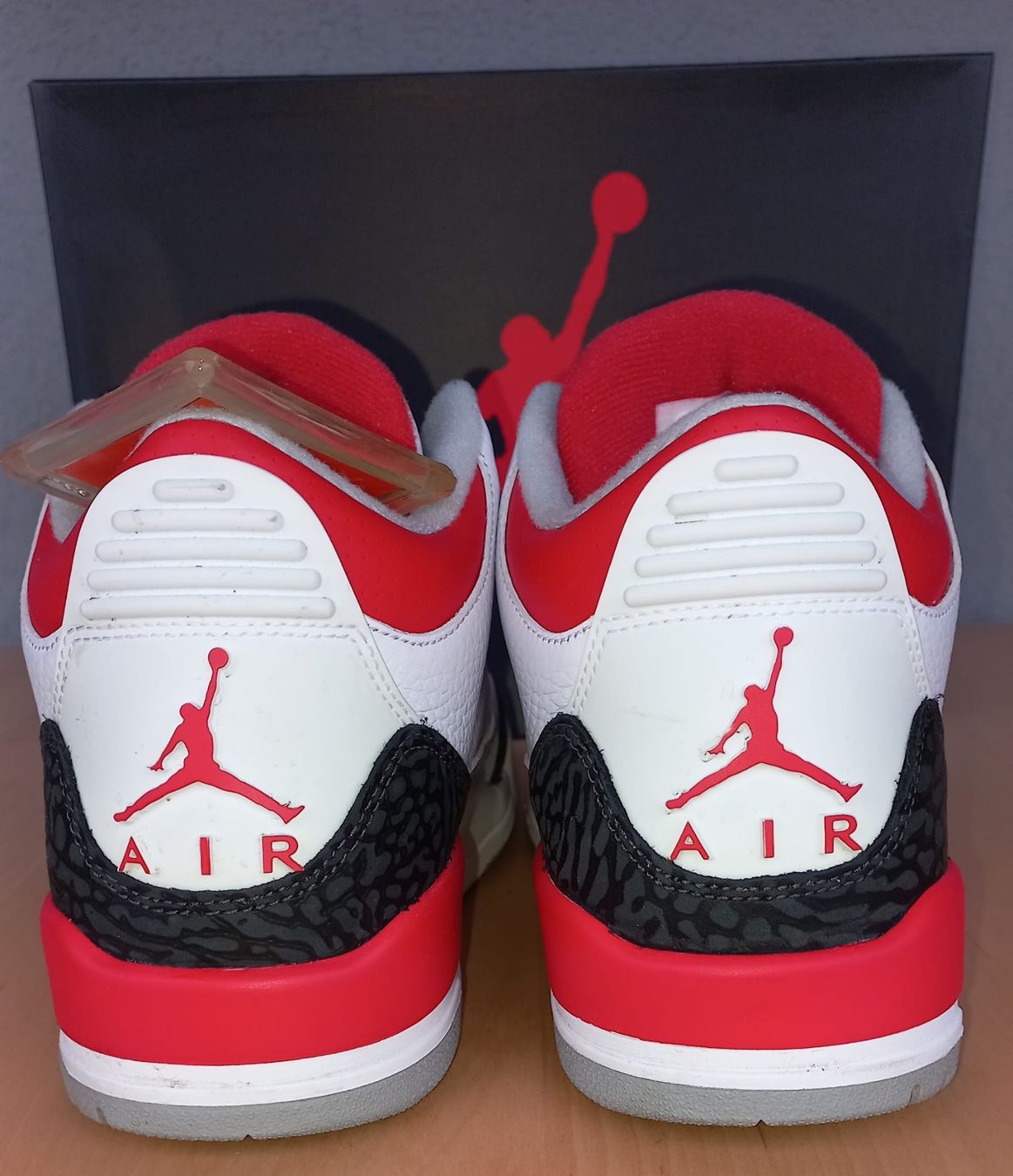Jordan Scarpe da uomo: Air Jordan 3 – Nuovo (secondo la descrizione) da Kaiseraugst venduto da RJ03 6