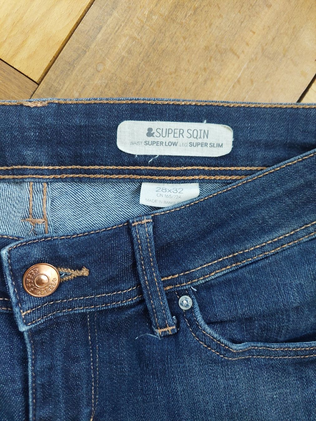 H&M Jeans: H&M Jeans Slim Fit Grösse 28x32 – Gebraucht aus Beckenried von Havacola 4