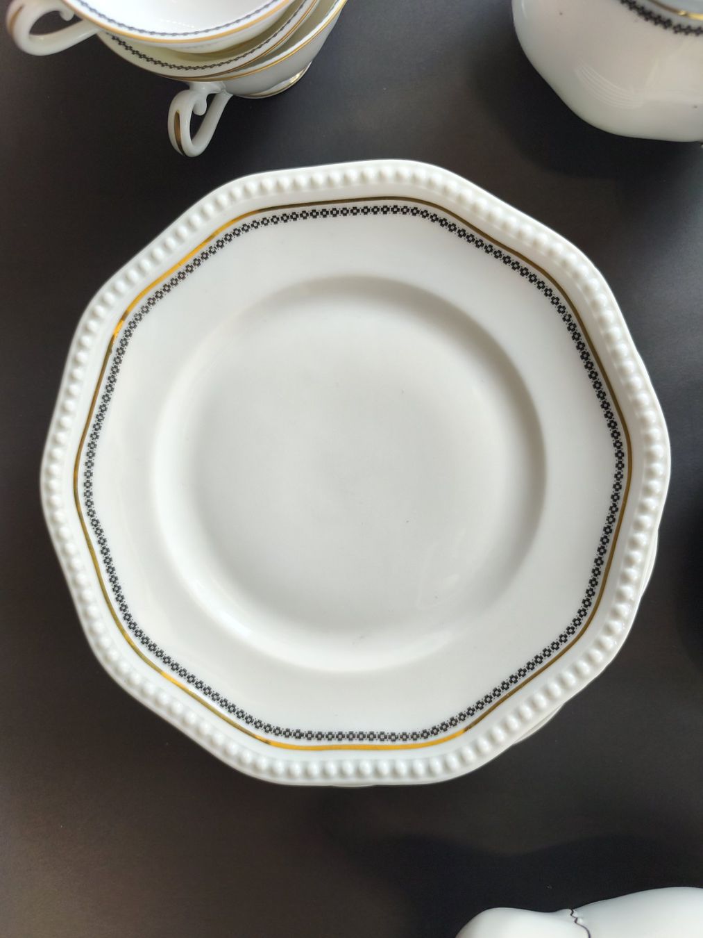 Rosenthal Set di piatti: ROSENTHAL BAVARIA - Teeservice weiss – Usato da Schaffhausen venduto da Restwert_SH 7