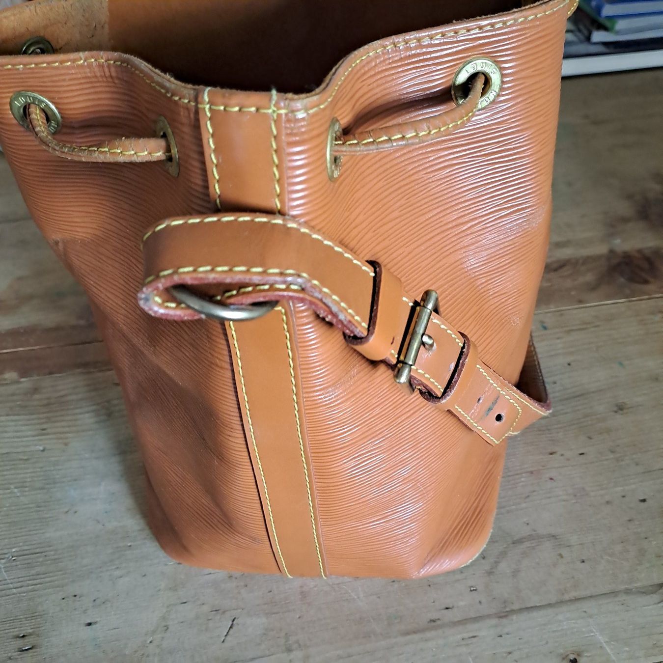 Louis Vuitton Borse da donna: Louis Vuitton Petit Noé – Usato da Ossingen venduto da Schaffhausen333 4