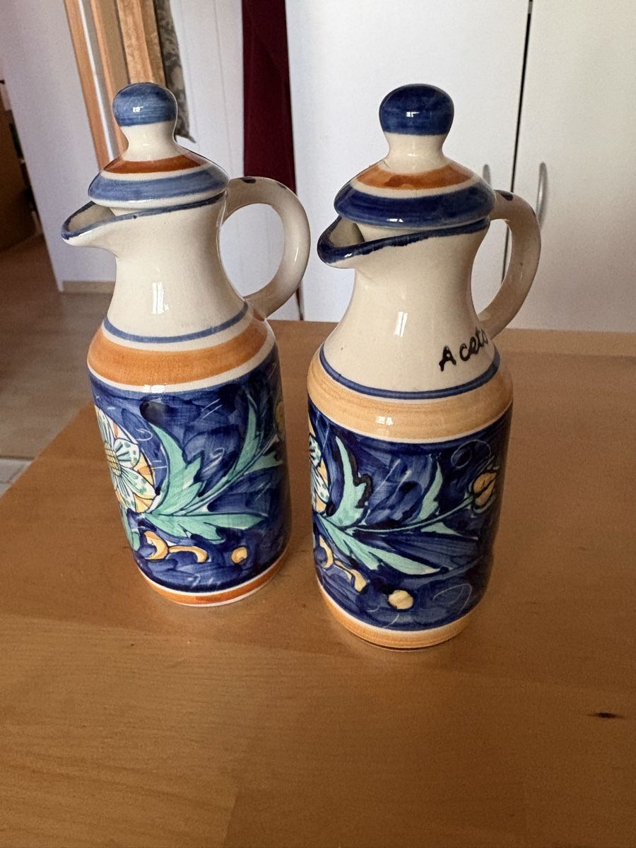 Carafes: Essig und Oel Krüglein – D'occasion à Neftenbach par anlo2013 1