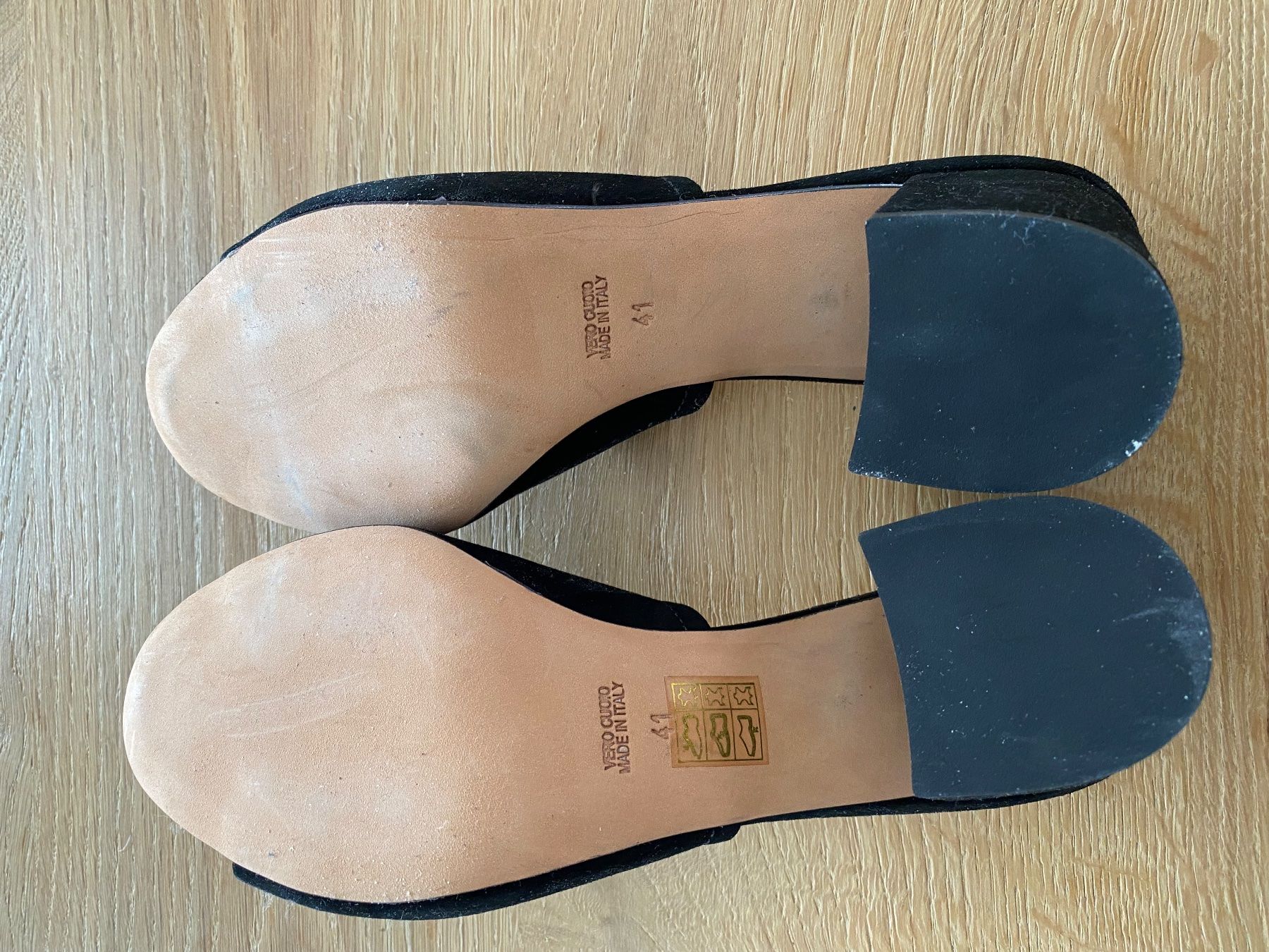 Kaiser Damenschuhe: Pantolette schwarz Gr 41 – Gebraucht aus Binz von Llasvegas 2