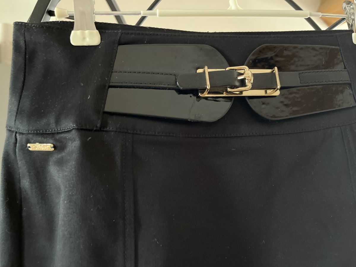 Morgan Röcke: Jupe noire Morgan droite taille 38 - Élégante – Gebraucht aus Genève von Libellule477 1