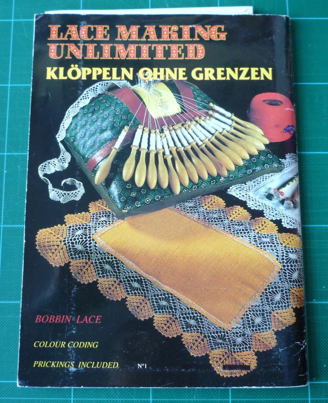 Zeitschriften & Magazine: Klöppeln ohne Grenzen – Gebraucht aus Rafz von Sonnenblume305 4