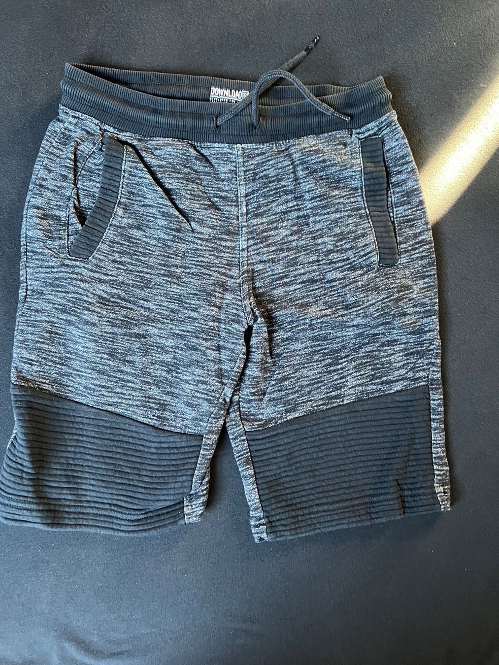 Pantaloni: 3 Kurze Hosen jungen 146 – Usato da Ettingen venduto da Niclu75 6
