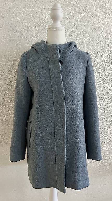 Mäntel: Zara Mantel Grösse S (blau) – Gebraucht aus Volketswil von oli_l2zq