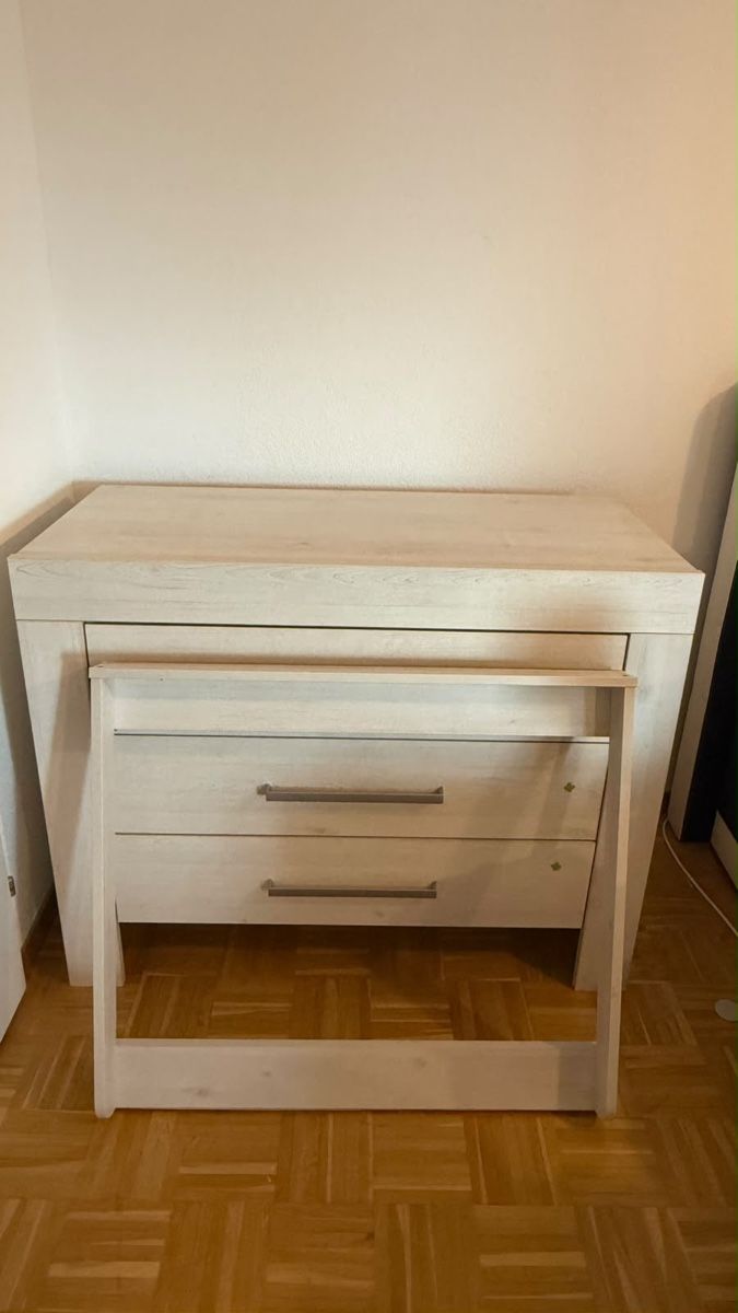 Paidi Wickeltisch & Zubehör: Wickelkommode Holzoptik hell gebraucht mit Auflage – Gebraucht aus Bassersdorf von Lionslaw 2