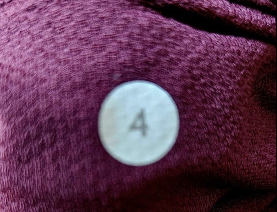 Lululemon Leggings: Lululemon Crop Leggings Bordeaux Gr. 4 – D'occasion à Dielsdorf par Dnaloria 7