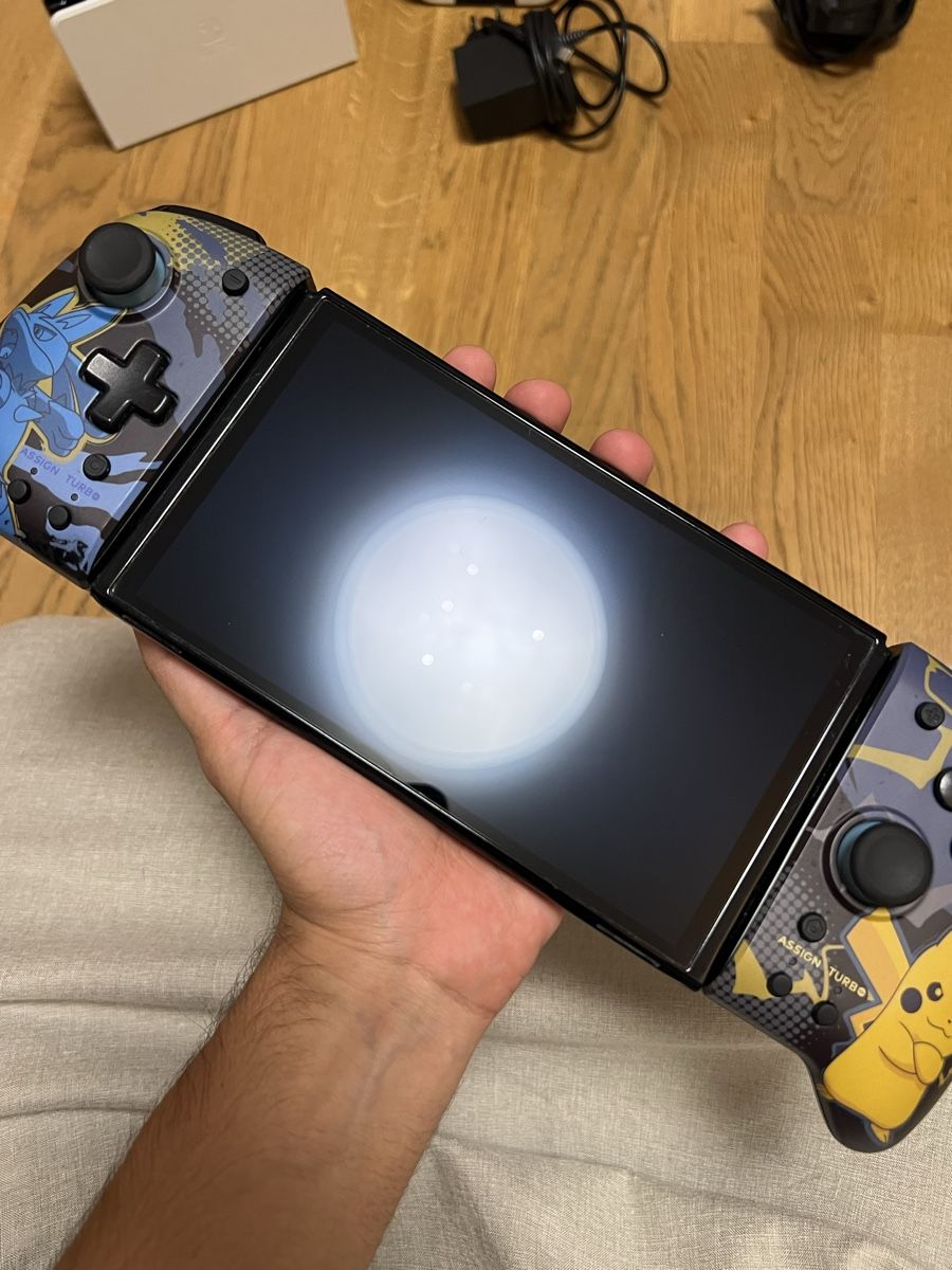 Nintendo Konsolen: Nintendo Switch OLED | Komplettpaket mit extra Zubehör – Neu (gemäss Beschreibung) aus Zürich von Hamed_12 1