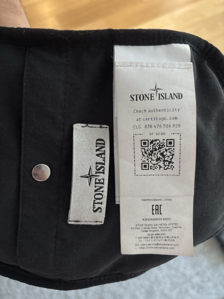 Borse: Stone Island Umhängetasche Silver-Black – Usato da Effretikon venduto da StoneIsland8604 2