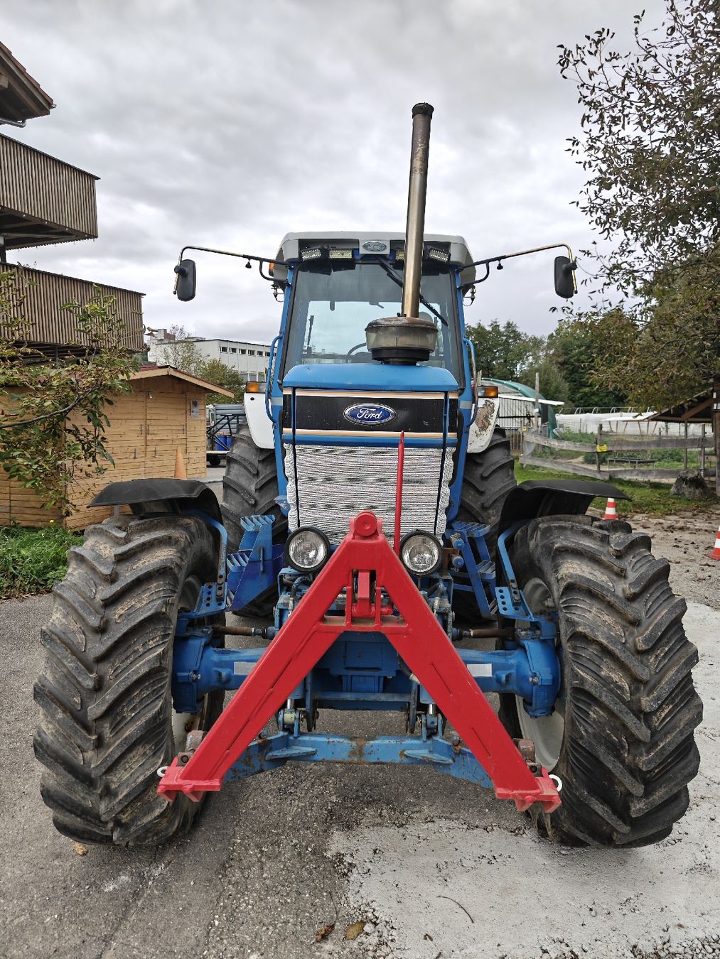 Ford Trattori: Ford 8210 II – Usato da Oberkirch LU venduto da Stee6208