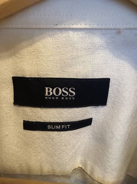 Tutte le decorazioni: Hugo Boss Set – Usato da Diepoldsau venduto da G-zel 3