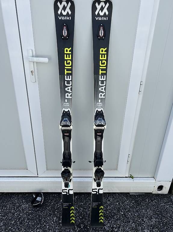 Völkl Sci: Völkl Ski Racetiger SC 160 – Usato da Rothenburg venduto da lou_bfg9