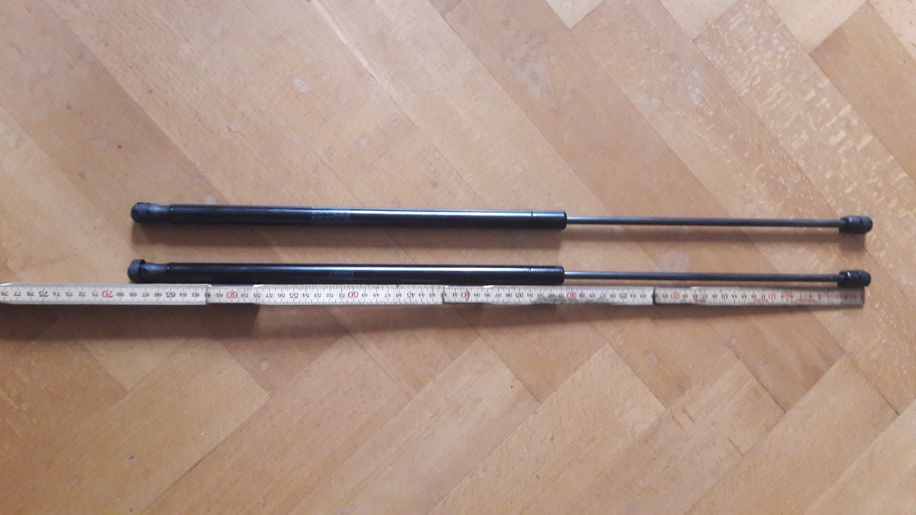 Sanitari: Stabilus 881227 x2 – Usato da Laufen venduto da Mann455