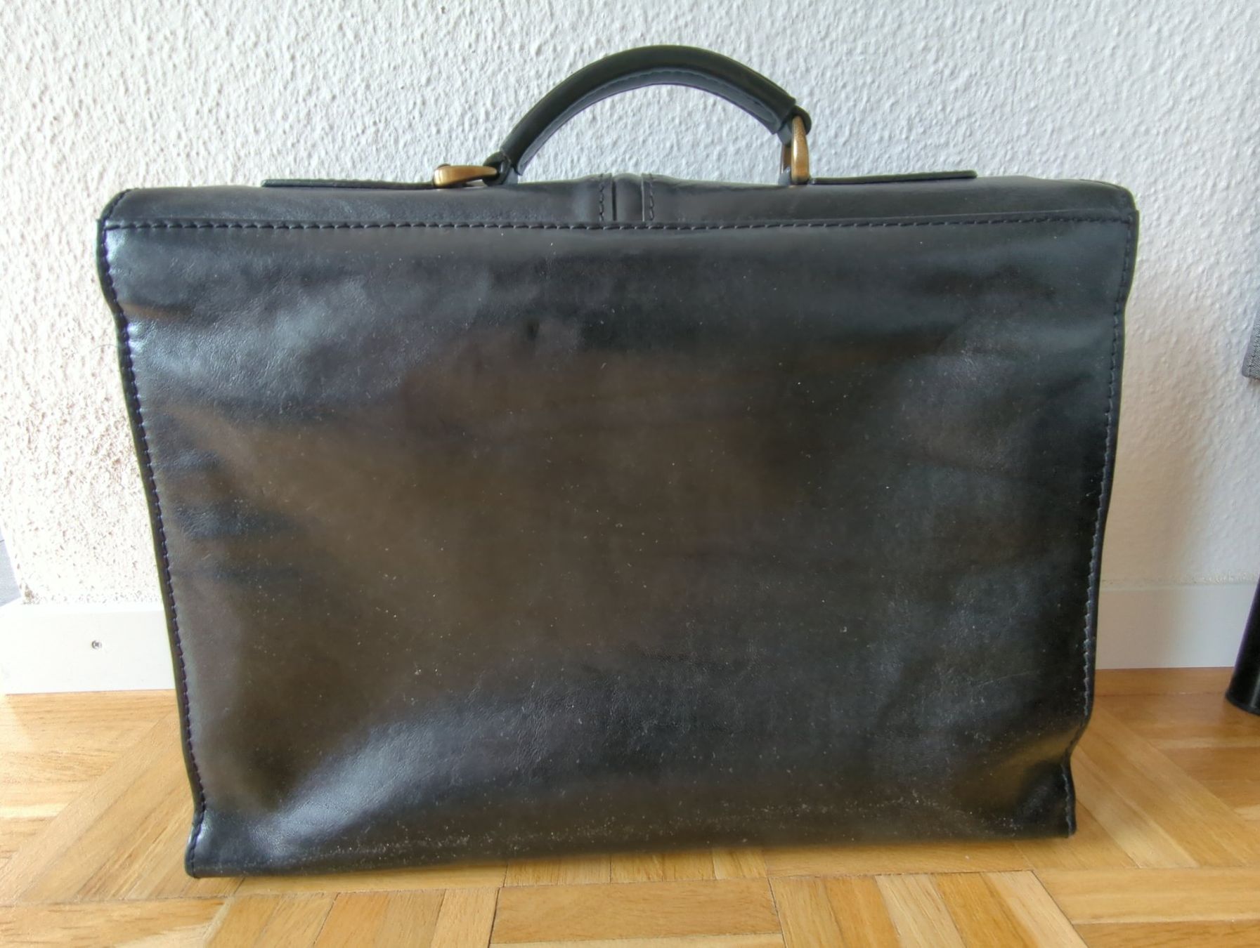 Valigie & Borse: Executive Leder Aktentasche – Nuovo (secondo la descrizione) da Wallisellen venduto da ze__rc7z 2