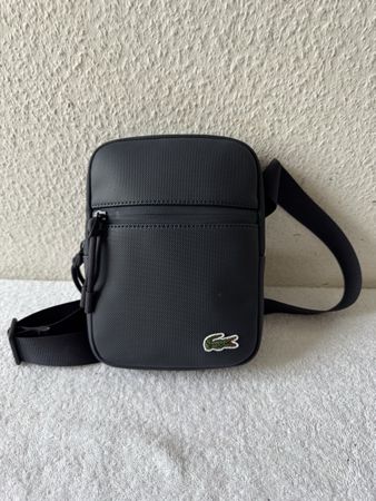 Lacoste Umhängetasche