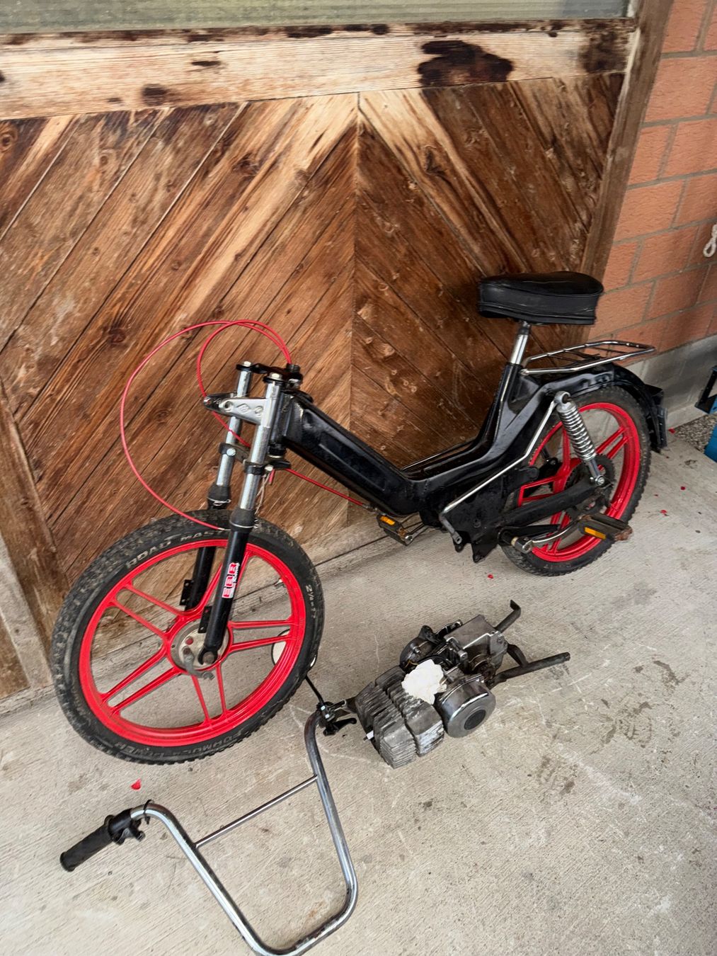 Puch Mofas: Puch Supermaxi Töffli mit E50 – Defekt aus Fahrni b. Thun von Salzberger-FZH 1