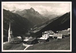 Tenna /Safien, Ortsansicht mit Bruschgho
