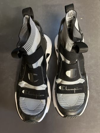 Champion Turnschuhe Gr. 42 Sommer-Style Sportlich
