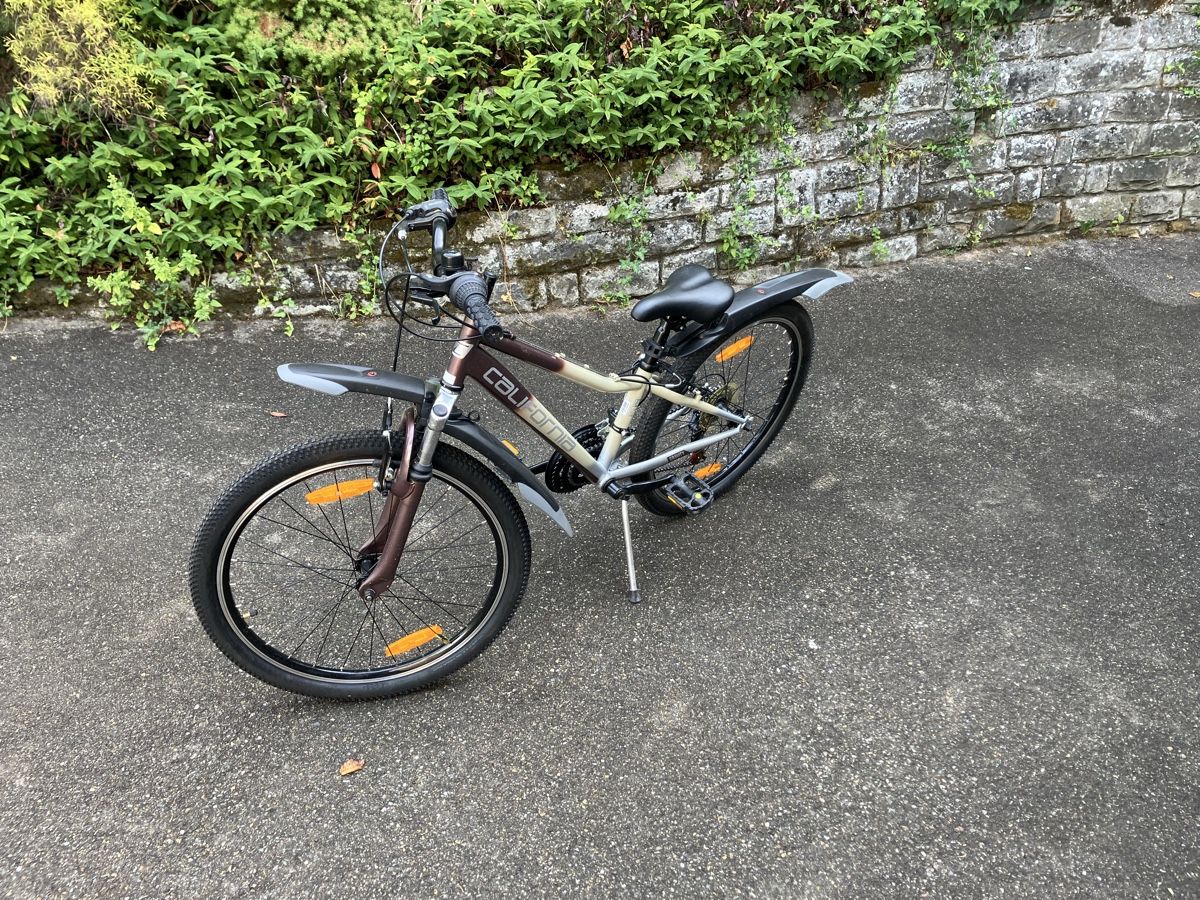 Velos: Kinderfahrrad  – Gebraucht aus Brüttisellen von niggi-7 1