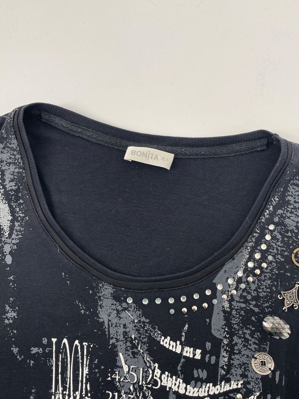 Bonita T-Shirts: Shirt Gr. XL Bonita – Gebraucht aus Auenstein von moin. 4