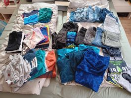 Riesiges Kleiderpaket Jungs 146/152