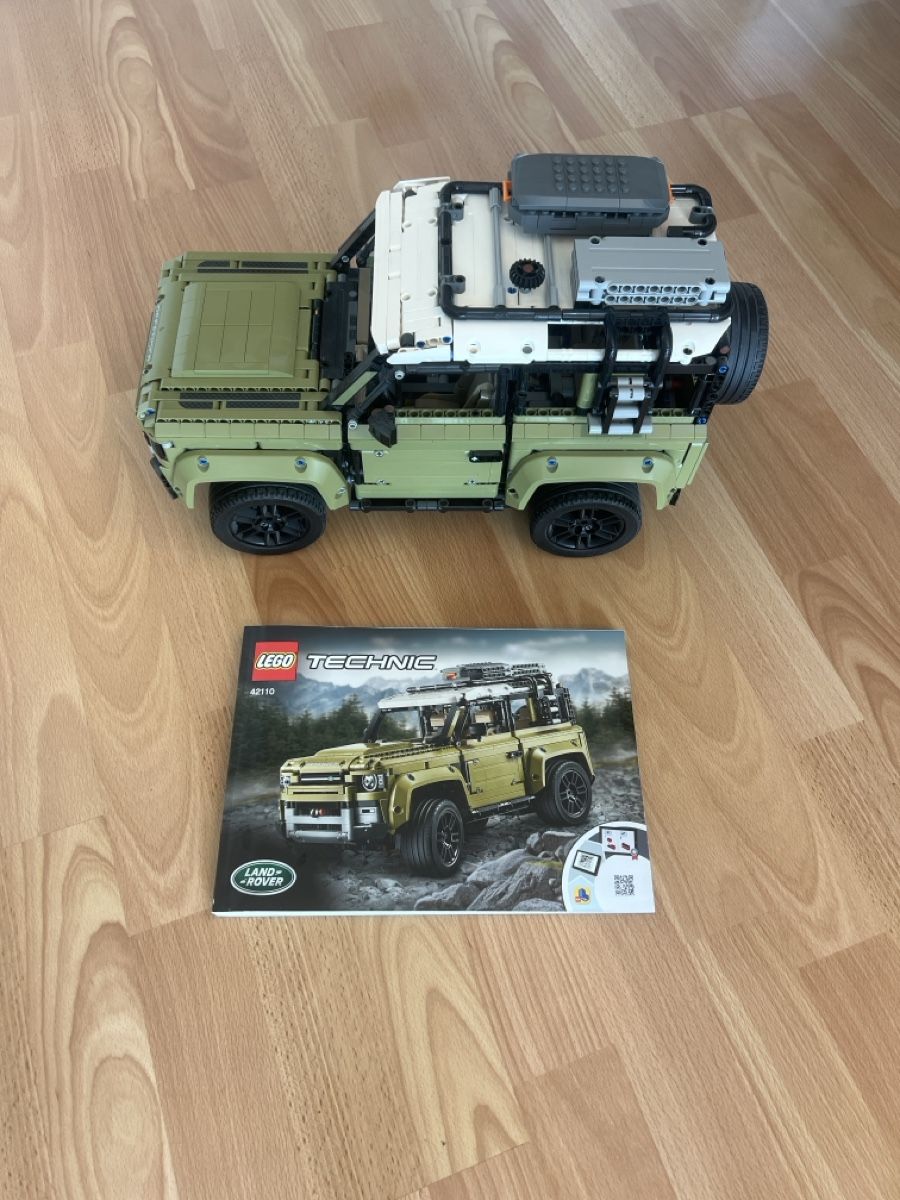 Lego Kit di costruzioni: LEGO Technic - Land Rover (42110) – Usato da Therwil venduto da jer_yl5n