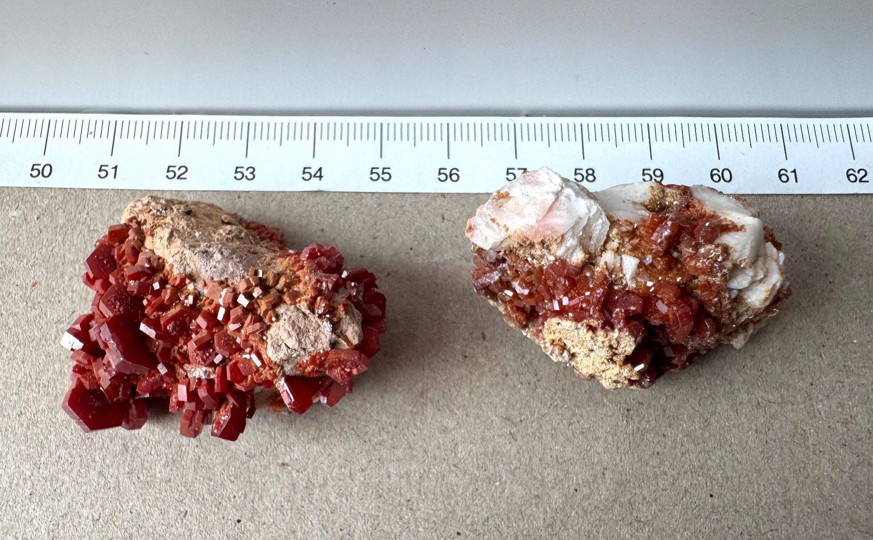 Minerali & Pietre curative: Vanadanit aus Marokko schöne Bruchstücke – Nuovo e nell'imballaggio originale da Leuggern venduto da gemshow 4